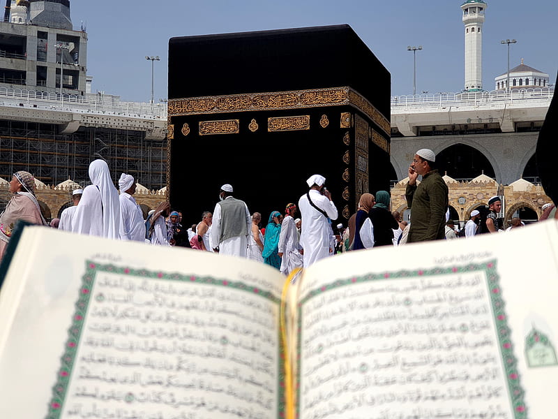 🕋 Kaaba Style Quran Peti